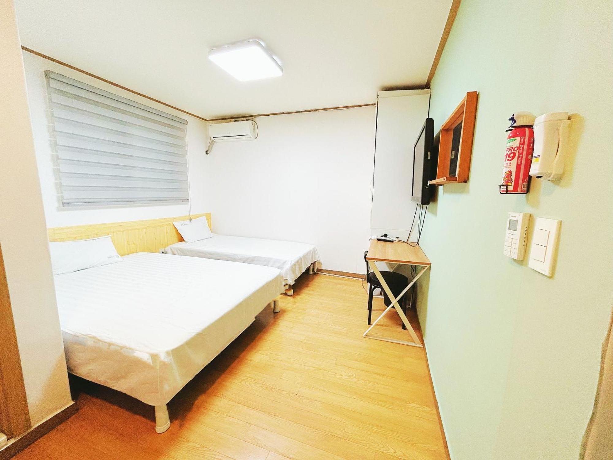 Sarang Guesthouse Dongdaemun Seul Esterno foto