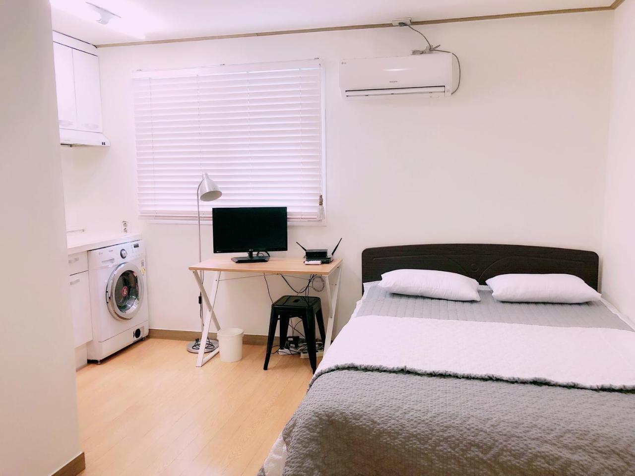 Sarang Guesthouse Dongdaemun Seul Esterno foto